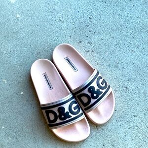 Dolce and Gabanna slides